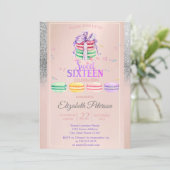 Macarons Silver Glitzer Bokeh Sweet 16 Party Einladung (Stehend Vorderseite)