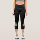 Macaw Parrot High Waisted Capri Leggings (Vorderseite)