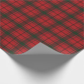 MacDonald von Isles Red Modern Scottish Tartan Geschenkpapier (Ecke)