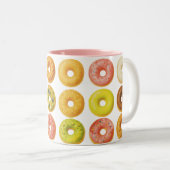 Mach dir Sorgen, sei glücklich! Zweifarbige Tasse (VorderseiteRechts)