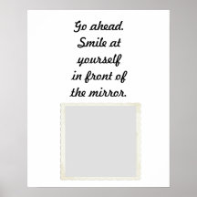 Mach weiter. Lächeln Sie sich vor dem Spiegel an