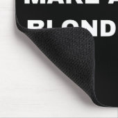 Machen Sie Amerika wieder Blonde Karoline Leavitt Mousepad (Ecke)