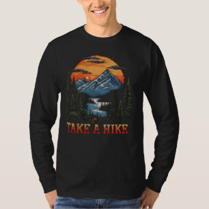 Machen Sie eine Wanderung Landschaftliches Bergdes T-Shirt