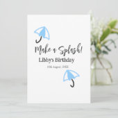 Machen Sie einen strahlend blauen Schirm Sommerbec Einladung (Stehend Vorderseite)