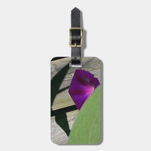 Machen Sie Gepäck-Umbau mit Blumen weiter Gepäckanhänger (Vorderseite vertikal)