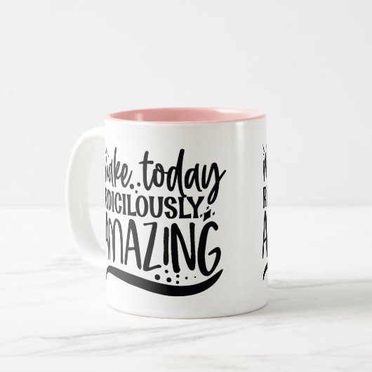 Machen Sie heute lächerlich phantastisch Zweifarbige Tasse (Vorderseite Links)