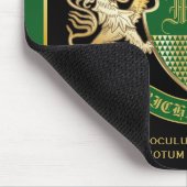 Machen Sie Ihren eigenen Coat mit einem grünen Gol Mousepad (Ecke)