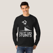 Machen Sie meine eigenen Stunts Golf Cart Funny Br T-Shirt (Vorne ganz)