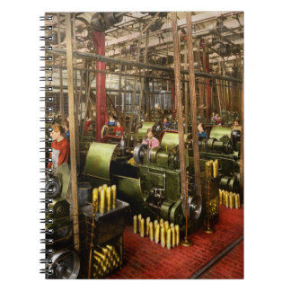 Machinist - War - Belts and Bombs 1916 Notizblock