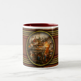 Machinist - Willkommen bei der Waffenshow von 1917 Zweifarbige Tasse