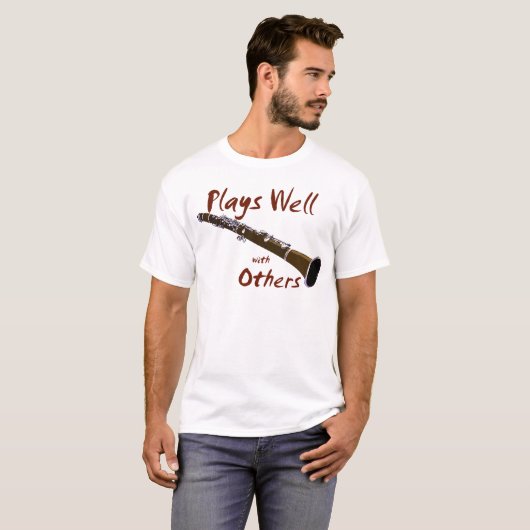 Macht gut mit anderen Klarinetten T-Shirt (Vorne ganz)