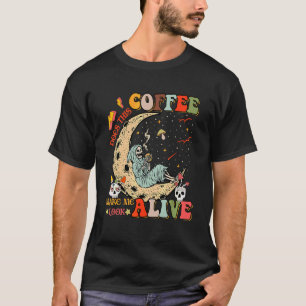 Macht mich dieser Kaffee lebendig aussehend Totenk T-Shirt