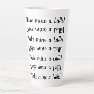 Macht mich zu einem Latten! Stilvolle Schwarz-weiß Milchtasse