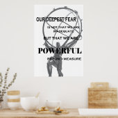 Mächtig über die Messgröße hinaus Poster (Küche)