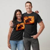 Mächtiger Feuerstier T-Shirt (Unisex)
