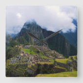 Machu Picchu, Peru Quadratische Wanduhr (Vorderseite)