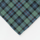 Mackenzie Clan Light Green und Blue Ancient Tartan Fleecedecke (Ecke)