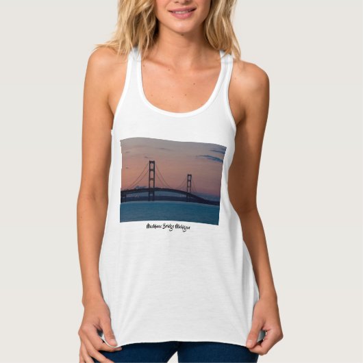 Mackinac-Brücke am Ufer Tank Top (Vorderseite)