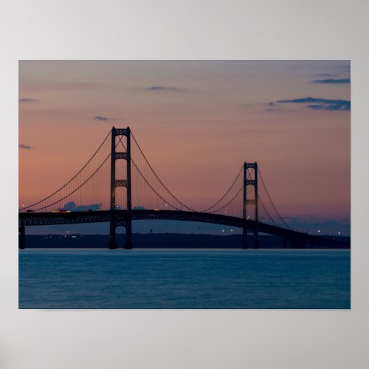 Mackinac-Brücke bei der Dämmerung Poster (Vorne)