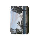 Mackinac-Brücke mit Bäumen Badematte (Vorderseite Vertikal)