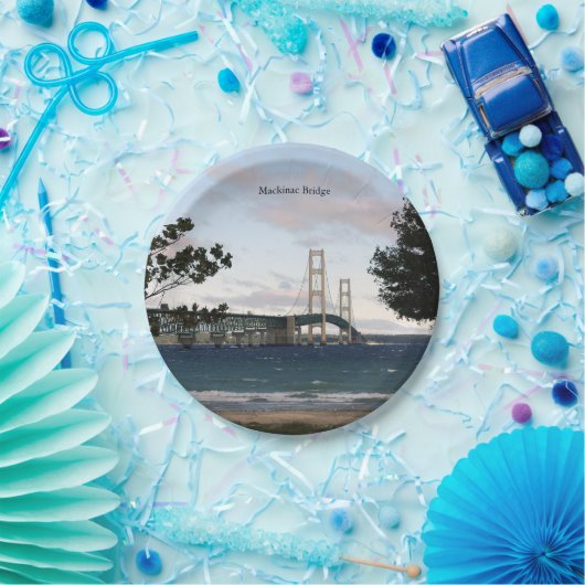 Mackinac-Brücke mit Baumplatten Pappteller (Party)