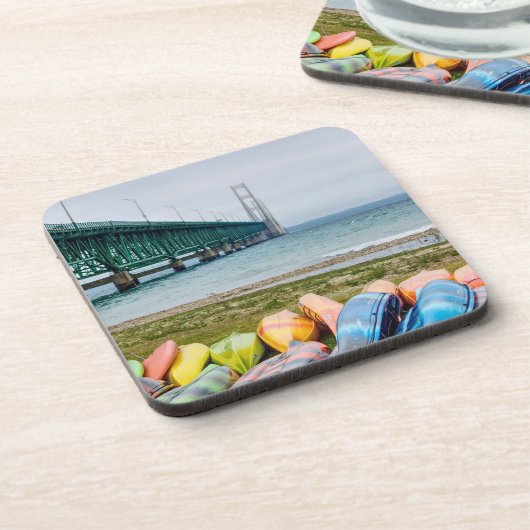 Mackinac-Brücke und Kanus Getränkeuntersetzer (Linke Seite)