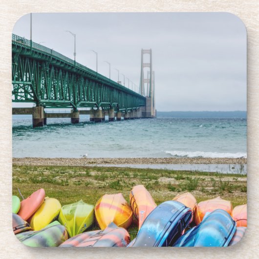 Mackinac-Brücke und Kanus Getränkeuntersetzer (Vorderseite)