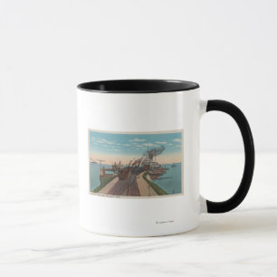 Mackinaw Stadt, MI - Ansicht der Bahnfähren-Docks Tasse