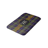 MacLellan Tartan und Monogramm Badematte (Schrägansicht)