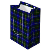 Macneil von Barra tartan blau kariert Mittlere Geschenktüte (Vorderseite Schrägansicht)