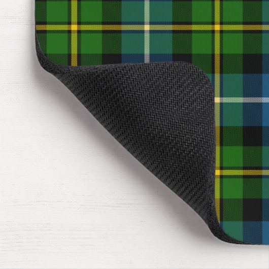 MacNeil von Barra Tartan Mousepad (Ecke)