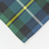 MacNeill von Barra Ancient Clan Abzeichen Tartan K Fleecedecke (Ecke)