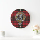 MacQueen Tartan & Abzeichen Große Wanduhr (Zuhause)