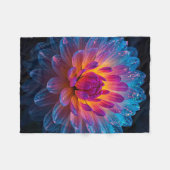 Macro Aurora Bloom Fleecedecke (Vorderseite (Horizontal))