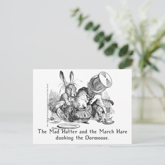 Mad Hatter und März Hare Dunking der Dormaus Postkarte (Stehend Vorderseite)
