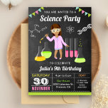 Mad Science Experiment Girls Geburtstagsparty einl Einladung<br><div class="desc">Erleben Sie Ihre Gäste mit dieser farbenfrohen wissenschaftlichen Geburtstagsfeier, die ein Labormädchen mit einem Experiment vor einem Chalkboard-Hintergrund zeigt. Fügen Sie einfach Ihre Veranstaltungsdetails zu dieser einfach zu bedienenden Vorlage hinzu, um sie zu einer einmaligen Einladung zu machen. Dreh die Karte um ein farbiges Streifen-Muster auf der Kartenrückseite zu zeigen....</div>
