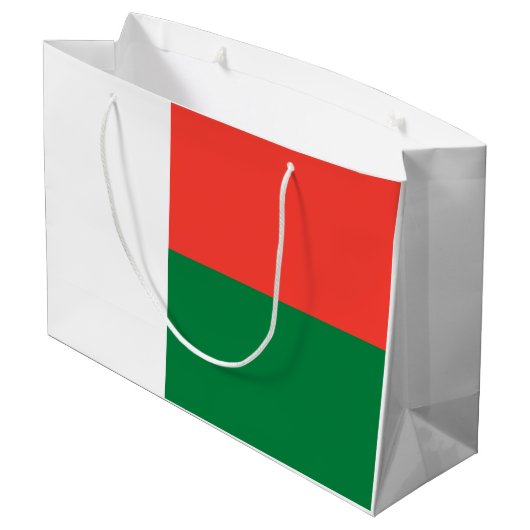 Madagaskar-Flagge Große Geschenktüte (Rückseite Schrägansicht)