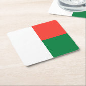 Madagaskar-Flagge Rechteckiger Pappuntersetzer (angewinkelt)