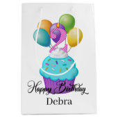 Mädchen 2ND Geburtstag cupcake hinzufügen Name Mittlere Geschenktüte (Vorderseite)