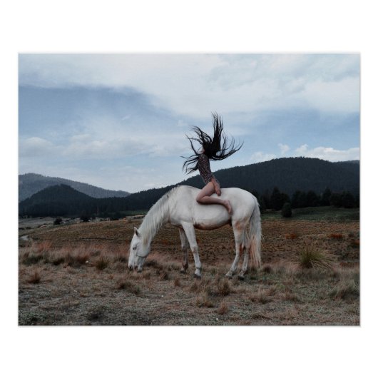 Mädchen am Pferd Poster (Vorderseite)