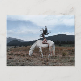 Mädchen am Pferd Postkarte