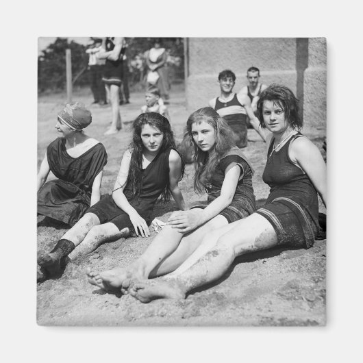 Mädchen am Strand, Anfang des 20. Jahrhunderts Magnet (Vorne)