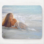 Mädchen am Strand Mousepad (Vorne)