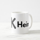 Mädchen auf der Gänseblümchen-Wiese – Minimalistis Kaffeetasse (VorderseiteRechts)