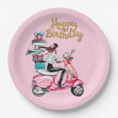 Mädchen auf Scooter, die Präsentationen tragen Pappteller (Vorderseite)