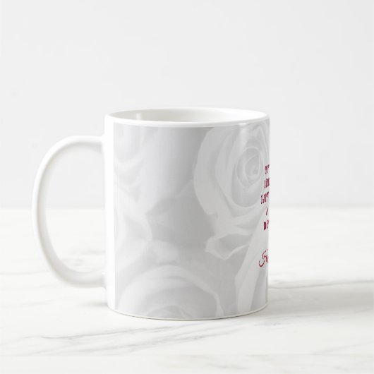 Mädchen aus Glas mit Wein Kaffeetasse (Links)