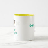 Mädchen-Aussenseiter X: Verbessern Sie zusammen Zweifarbige Tasse (Mittel)