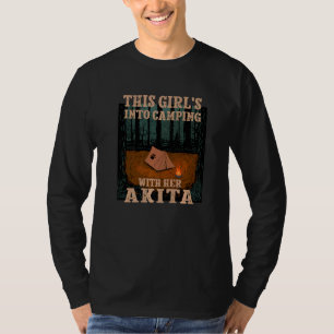 Mädchen beim Campen mit ihrem Akita-Hund Akita Inu T-Shirt