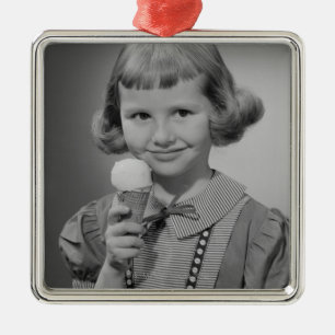 Mädchen, das Eis isst Ornament Aus Metall