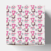 Mädchen, die Orte haben Geschenkschachtel (Oben)